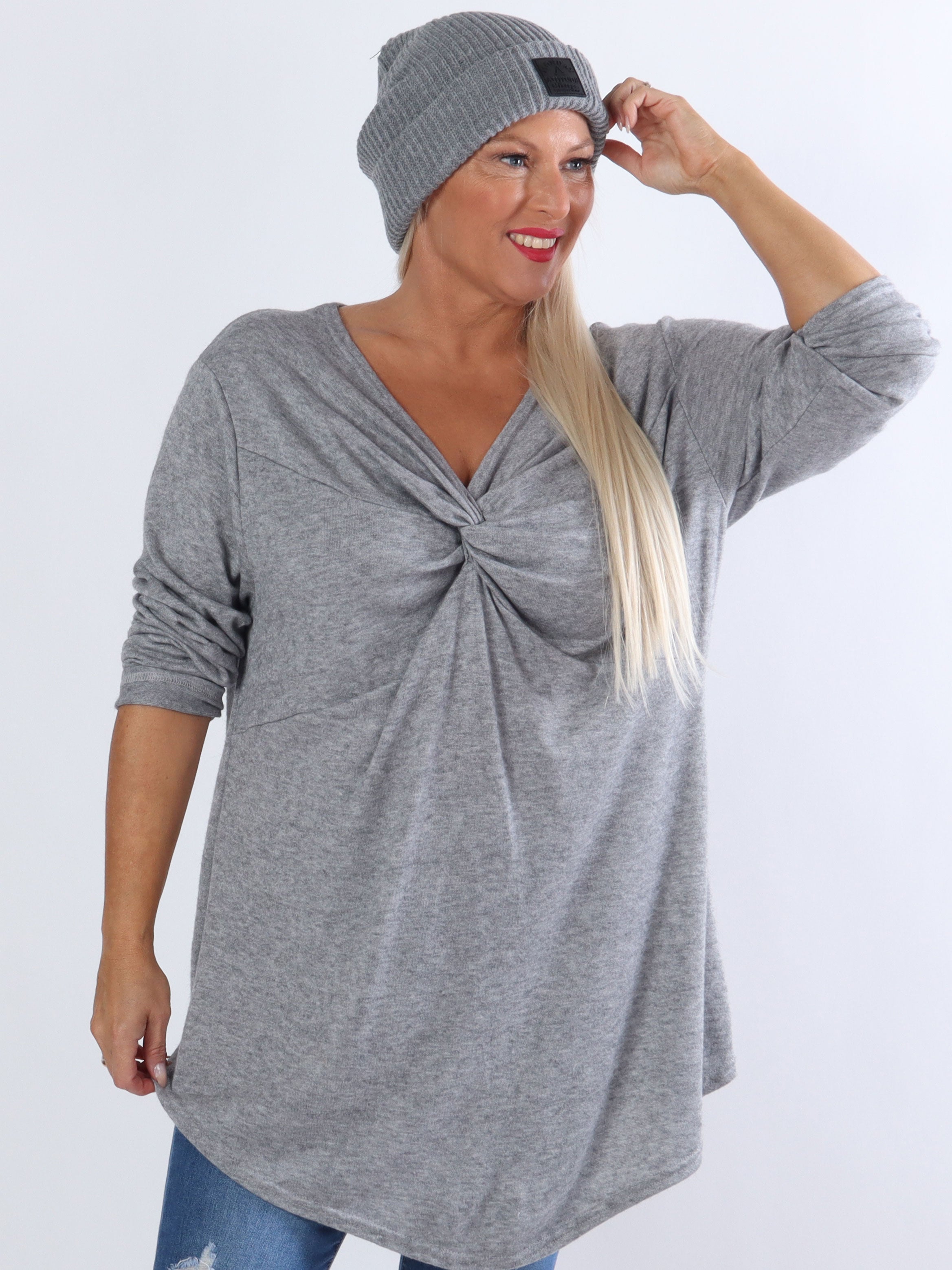 Linn - Blød plus size bluse med knude på brystet